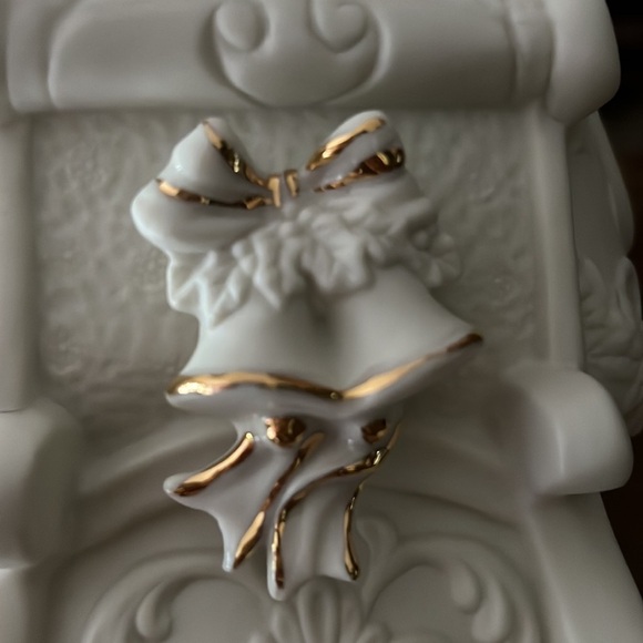❤️Vintage 1980’s Large Christmas 
Gold Trim Star Wreath Carolers Sleigh‼️FINAL